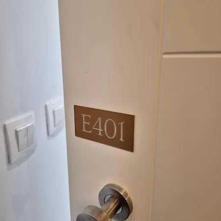 Blaxy E401 בית אירוח אולימפ